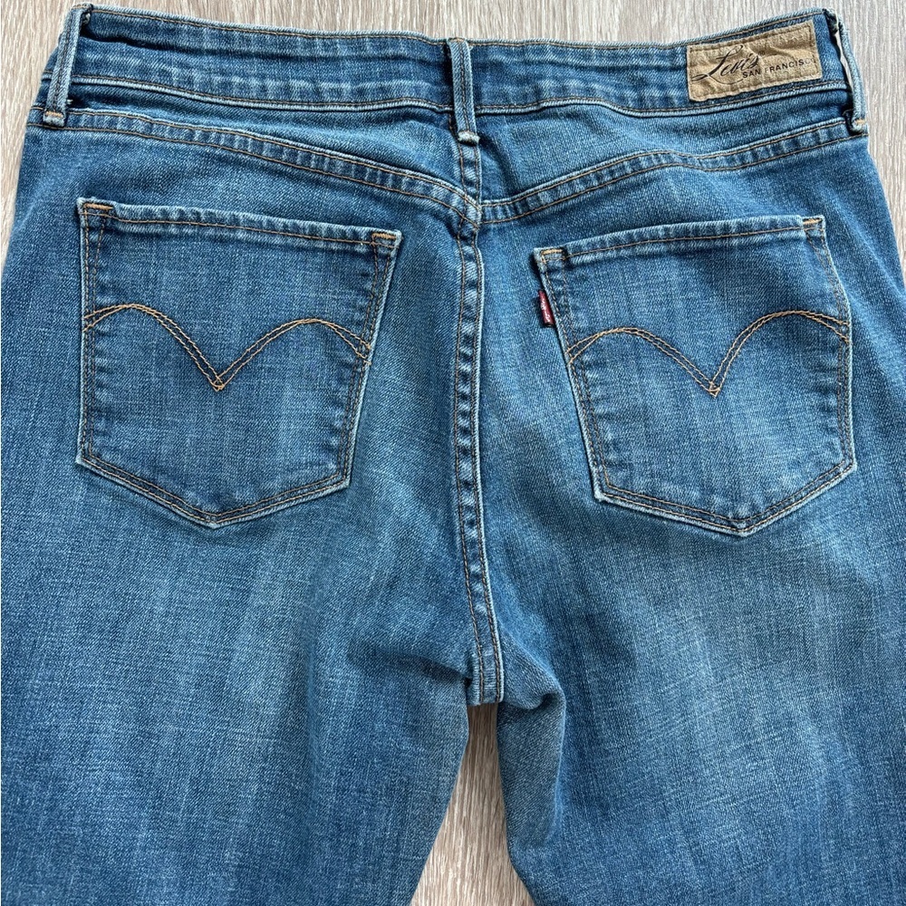 Levi's Women's Boot Cut Jeans - Blue - Picture 6 of 10